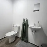 דירה Minimalist ברטיסלאבה